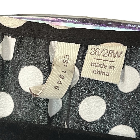 CATO Black White Polka Dot Ruffle Bell Sleeve Top Sz 26/28W - Picture 3 of 4